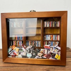 1+1 GRATIS - Relaksirajuće mini police sa knjigama